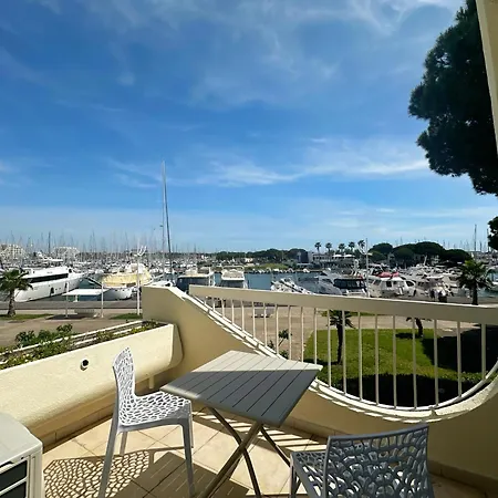 Emplacement Idéal à Port Camargue Apartamento *